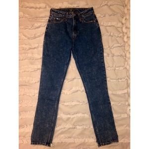 A&F Vintage Skinny Jeans